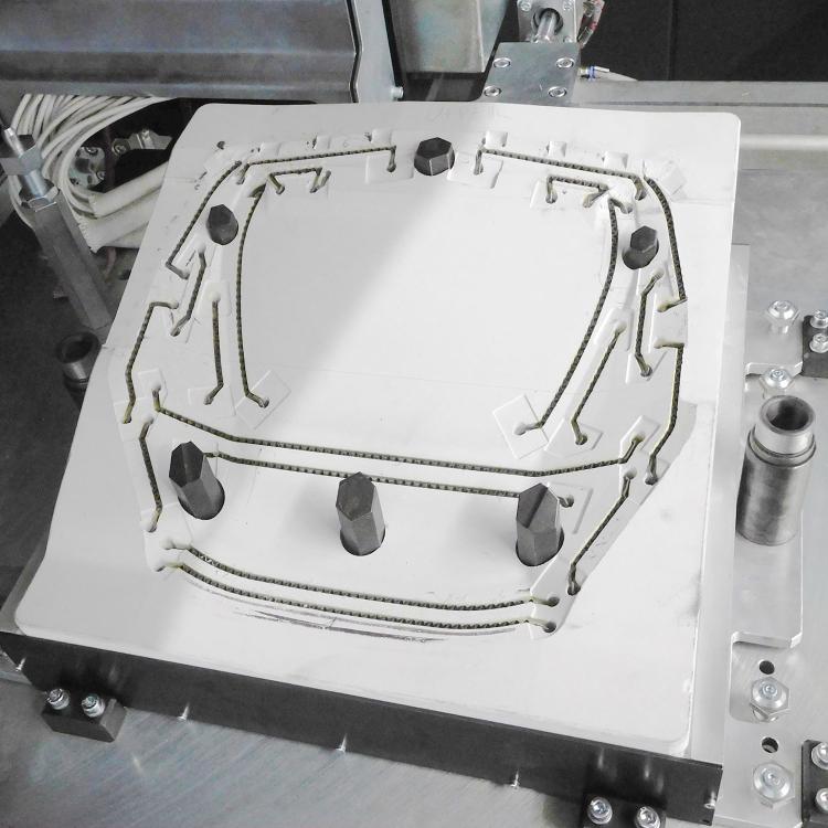 Infrared welding tool mirror fixture